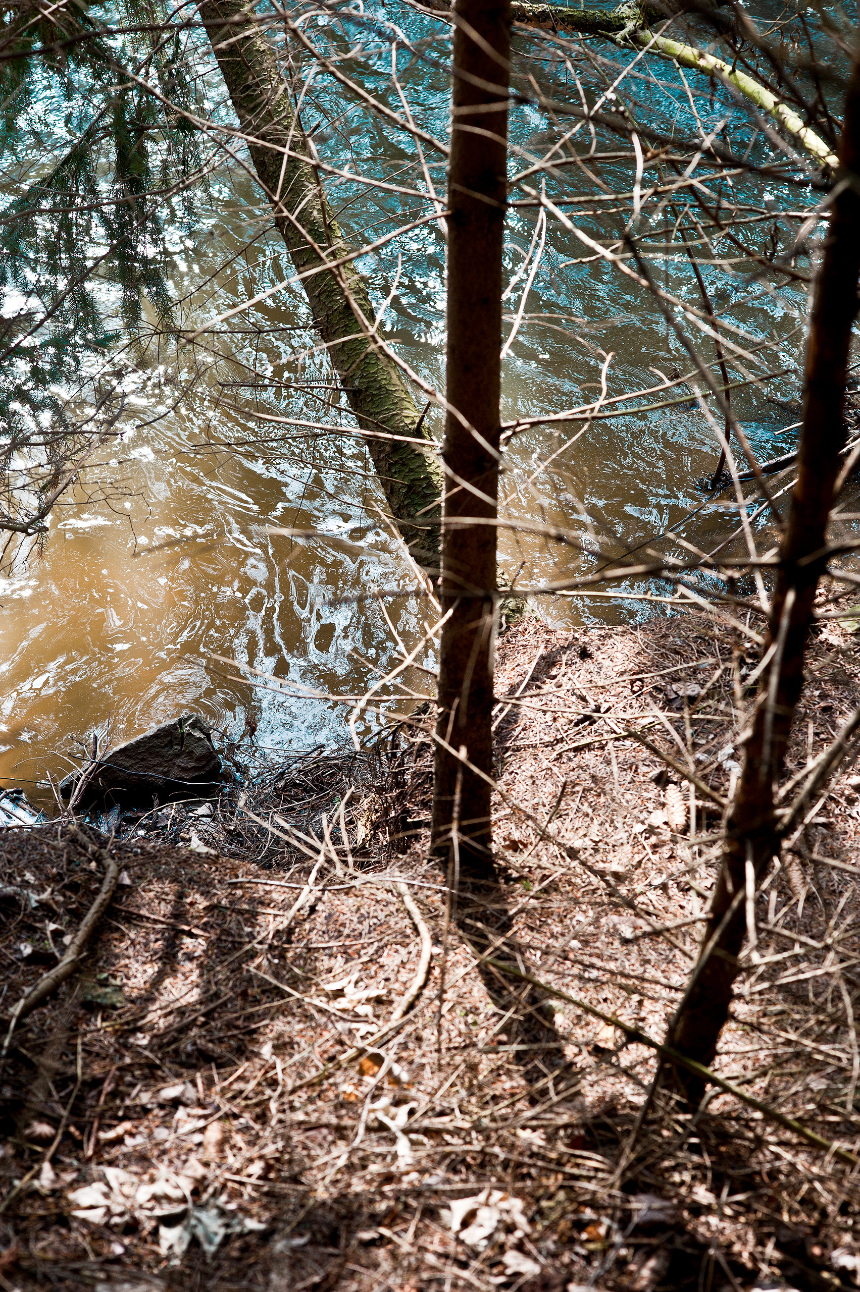 RUNNING WATER